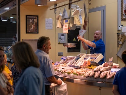 El mercado de la Encarnación de Sevilla, a finales de junio.