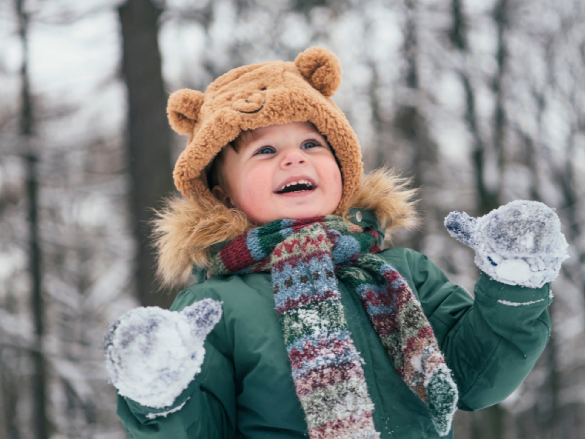 14 mejores trajes de nieve para mantener a los bebés y niños calientes este  invierno 【 2024 】