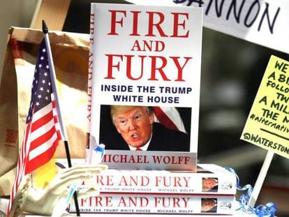 Ejemplares del libro 'Fire and Fury: Inside the Trump White House' de Michael Wolff en una libreria de Londres.