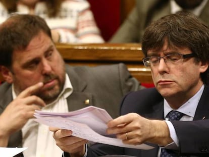 El president de la Generalitat, Carles Puigdemont i el vicepresident, Oriol Junqueras.