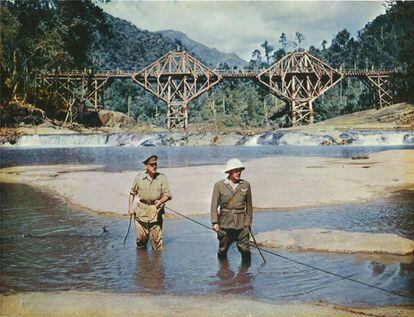 El tinent coronel Nicholson (Alec Guinness) i el coronel Saito (Sessue Hayakawa) en el clímax de 'El pont sobre el riu Kwai', de David Lean.