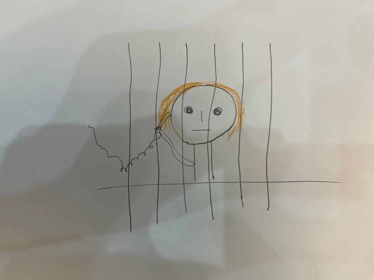 Dibujo de la hija de cinco años de Shadi Shahidzadeh, tras visitar a su madre en prisión por primera vez, en una imagen cedida.