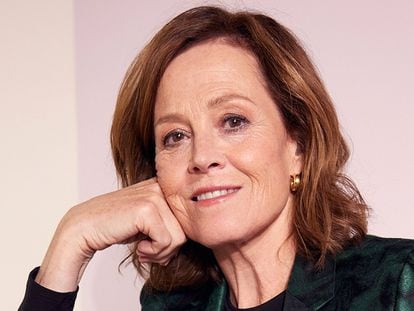 ANAHEIM, CALIFORNIA - SEPTEMBER 10: Sigourney Weaver poses at the IMDb Official Portrait Studio during D23 2022 at Anaheim Convention Center on September 10, 2022 in Anaheim, California. (Photo by Corey Nickols/Getty Images for IMDb)