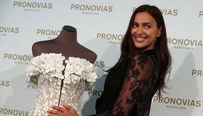 Irina Shayk este domingo en la sede de Pronovias