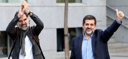 Jordi Sànchez y Jordi Cuixart a su llegada a la Audiencia Nacional para declarar por sedición.
