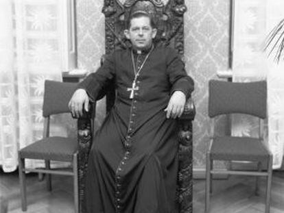 El cardenal y l&iacute;der religioso polaco Josef Glemp, en una imagen de 1981.