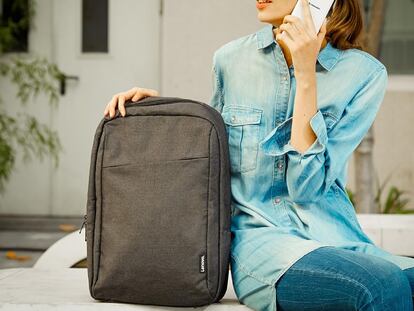 Seleccionamos mochilas para el portátil que facilitarán el transporte de casa al trabajo o la universidad. LENOVO.