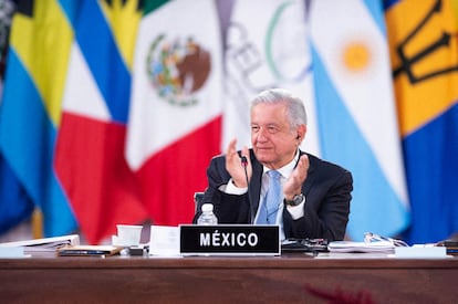 Andrés Manuel López Obrador, participando en la Sexta Cumbre de la CELAC en el Palacio Nacional.