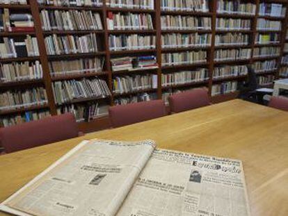 Interior de la biblioteca del Ateneo Español de Mexico.