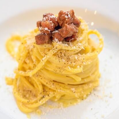 Italia rabia contra el historiador (italiano) que cuestiona el origen de la pizza, la carbonara o el tiramisú