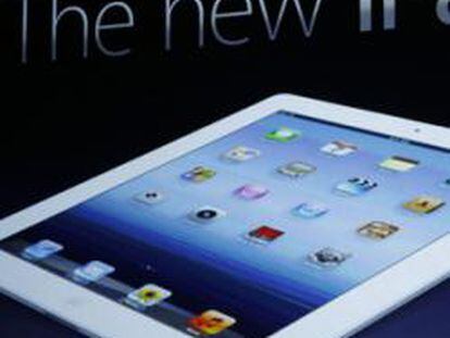 Tim Cook, CEO presenta el nuevo iPad durante un evento de Apple en San Francisco, California, 07 de marzo 2012