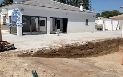 Vivienda en Puente de la Guareña (pedanía de Jerez de la Frontera) del jefe de la banda que se dedicaba a repartir cocaína en la provincia de Cádiz. 