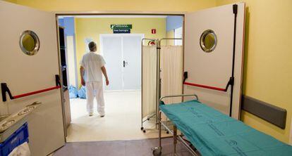 Zona de acceso quir&uacute;rgico del Hospital Virgen del Roc&iacute;o de Sevilla. 