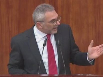 Intervención de Carlos Izquierdo en la Asamblea en la que se refirió a "niños pobres y normales".