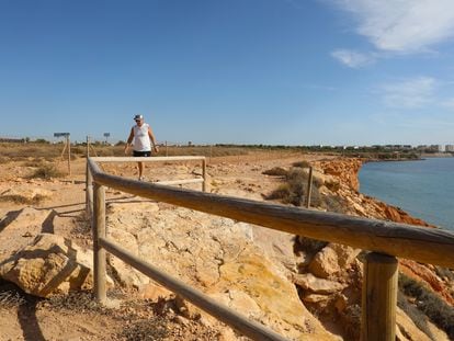 Panorámica de cala mosca, donde se pretenden edificar unas  2200 viviendas.