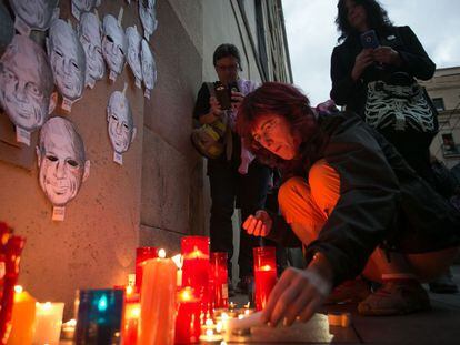 Concentraci&oacute;n en recuerdo de Juan Andr&eacute;s Ben&iacute;tez en Barcelona.