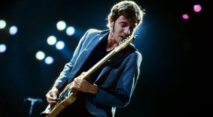 Bruce Springsteen durante uno de los conciertos No Nukes, en septiembre de 1979.