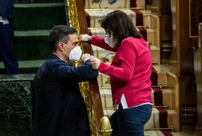 Pedro Sánchez y Adriana Lastra en el Congreso, el pasado mes de marzo.