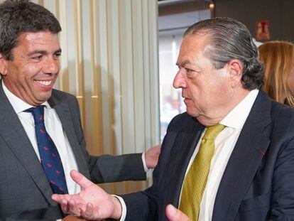 El presidente del PPCV, Carlos Mazón, con el presidente de la Asociación Valenciana de Empresarios, Vicente Boluda, este jueves.