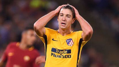 Vietto, se lamenta en el partido frente a la Roma.