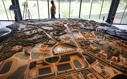 La maqueta de la Ciudad Universitaria tal y como qued&oacute; al concluir la Guerra Civil que forma parte de la muestra &#039;Paisajes de una guerra&#039;.