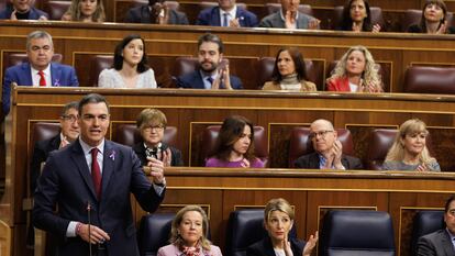 El presidente del Gobierno, Pedro Sánchez, interviene durante sesión de control al Gobierno, en el Congreso de los Diputados, a 8 de marzo de 2023.