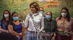 Cristiana Chamorro, precandidata a la presidencia de Nicaruagua, el pasado lunes en una rueda de prensa en Managua.