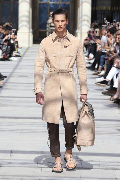 En el desfile de la colección de hombre para la primavera-verano 2017, Louis Vuitton ha combinado con maestría la inspiración africana con el espíritu rebelde del Londres más punk.