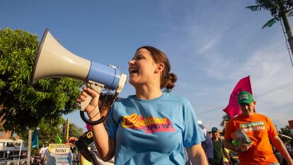 Diana Rojas, una de las contendientes a la alcaldía de Cali, durante un evento de campaña, el 17 de septiembre de 2023.