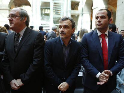 De izquierda a derecha, los portavoces en la Asamblea &Aacute;ngel Gabilondo (PSOE), Jos&eacute; Manuel L&oacute;pez (Podemos) y Ignacio Aguado (Ciudadanos).