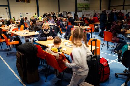 Ukrainian refugees at the reception center organized next to the Ernst Happel Stadium in Vienna.