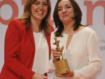 Susana Díaz y Pepa Bueno, en la entrega de los Premios Meridiana.