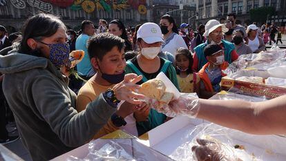 Rosca de Reyes en el Zócalo 2024