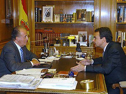 Primer despacho de Zapatero con el rey