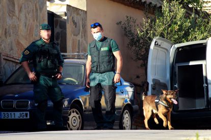 Agentes de la Guardia Civil, durante una operación antidroga realizada el pasado mes de julio de 2020 en Algeciras.