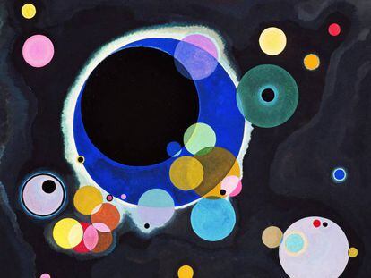 'Algunos círculos', obra de Vassily Kandinski de 1926, imagen de cubierta de 'Ella pisó la Luna'.