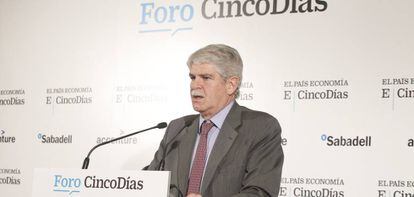Alfonso Dastis, ministro de exteriores, durante su intervención en el Foro Cinco Días.