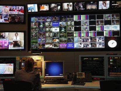 Sala de control de Torrespaña de RTVE, en una imagen de archivo.