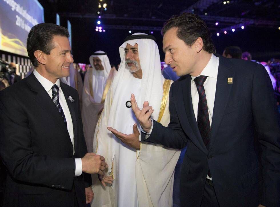 Peña Nieto y Emilio Lozoya en la Cumbre Mundial de Energía del futuro, en Abu Dhabi, en 2016. 