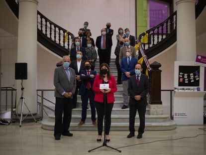 La consellera de Investigación y Universidades de la Generalitat, Gemma Geis, con los rectores de la universidades catalanas.