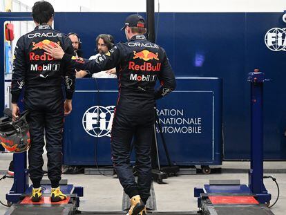 Max Verstappen y Checo Pérez en el circuito de Interlagos, Brasil.