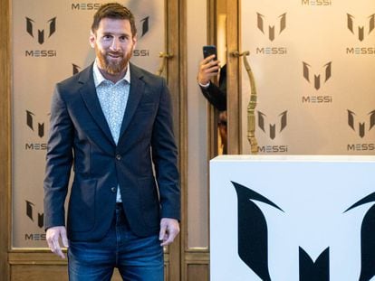 Lionel Messi, en una imagen de 2019 presentando ropa con su marca.