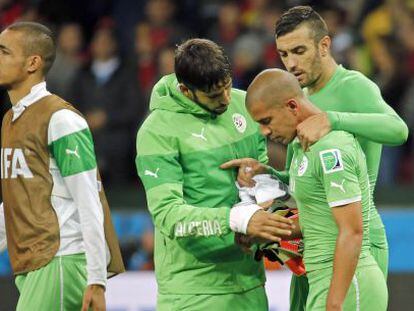 Los jugadores de Argelia tras perder ante Alemania. 