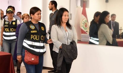 Keiko Fujimori tras ser detenida el miércoles.
