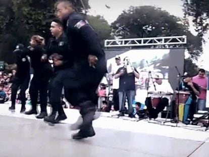 El baile del norte de México al que ni policías ni políticos se resisten