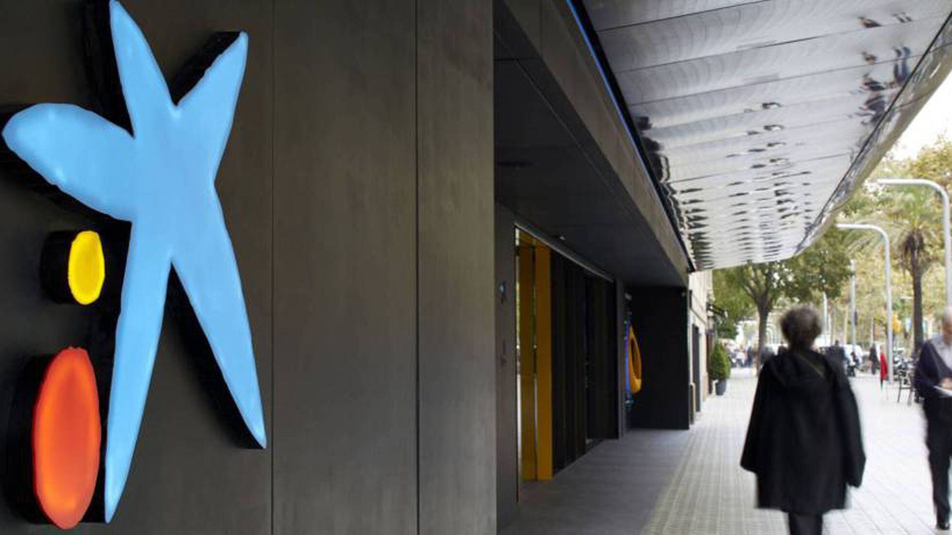 CaixaBank inicia los trámites del ERE para más de 2.000 empleos