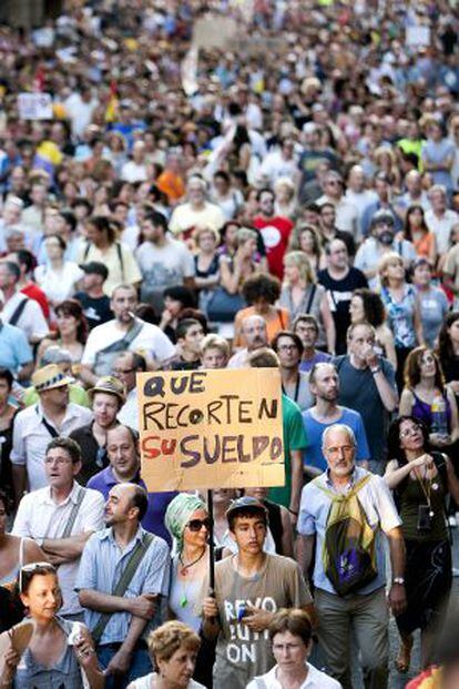 Manifestación contra los recortes del Gobierno central celebrada en Barcelona el 19 de julio.