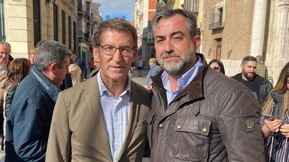 Jaime Celada y Alberto Núñez Feijóo en una imagen difundida por el edil del PP en su cuenta de Twitter el pasado 3 de noviembre.