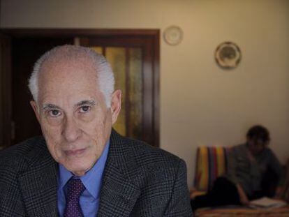 El economista cubano Carmelo Mesa Lago en una imagen de 2009
