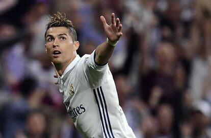 Cristiano Ronaldo celebra un gol en el partido entre el Real Madrid y el Atlético